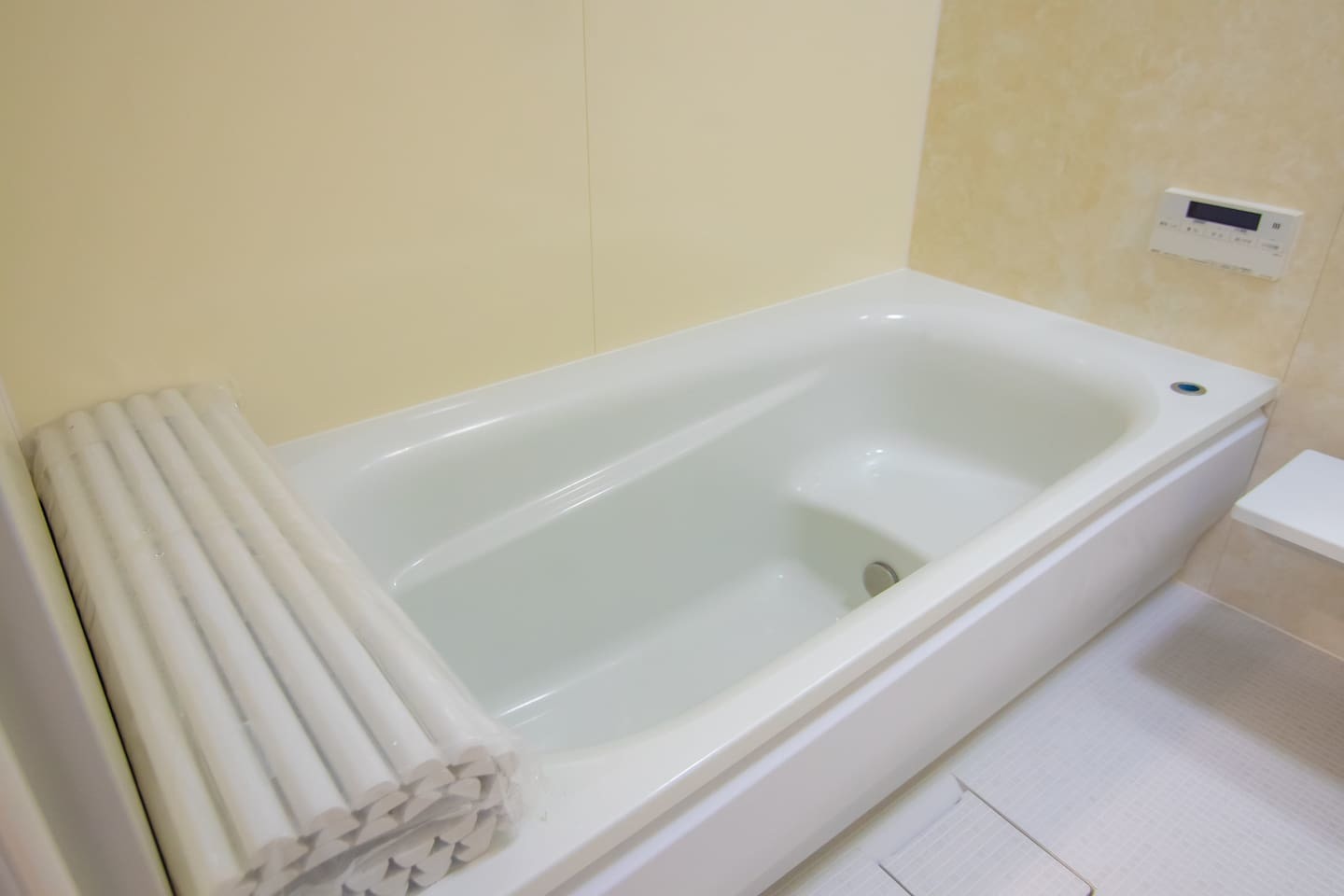 コンバーテル本羽田_バスタブ
