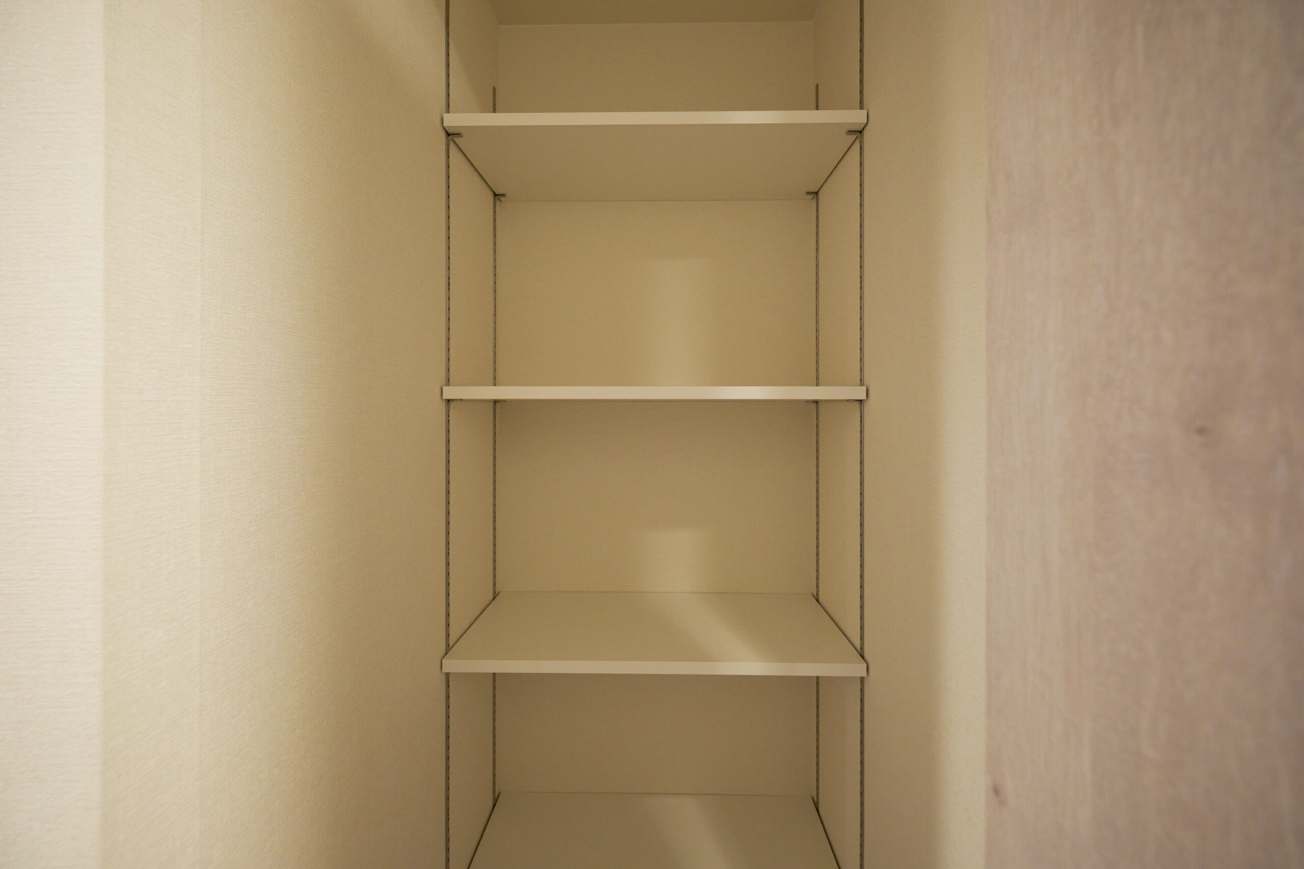 AQUA RESIDENCE 三軒茶屋_シューズボックス