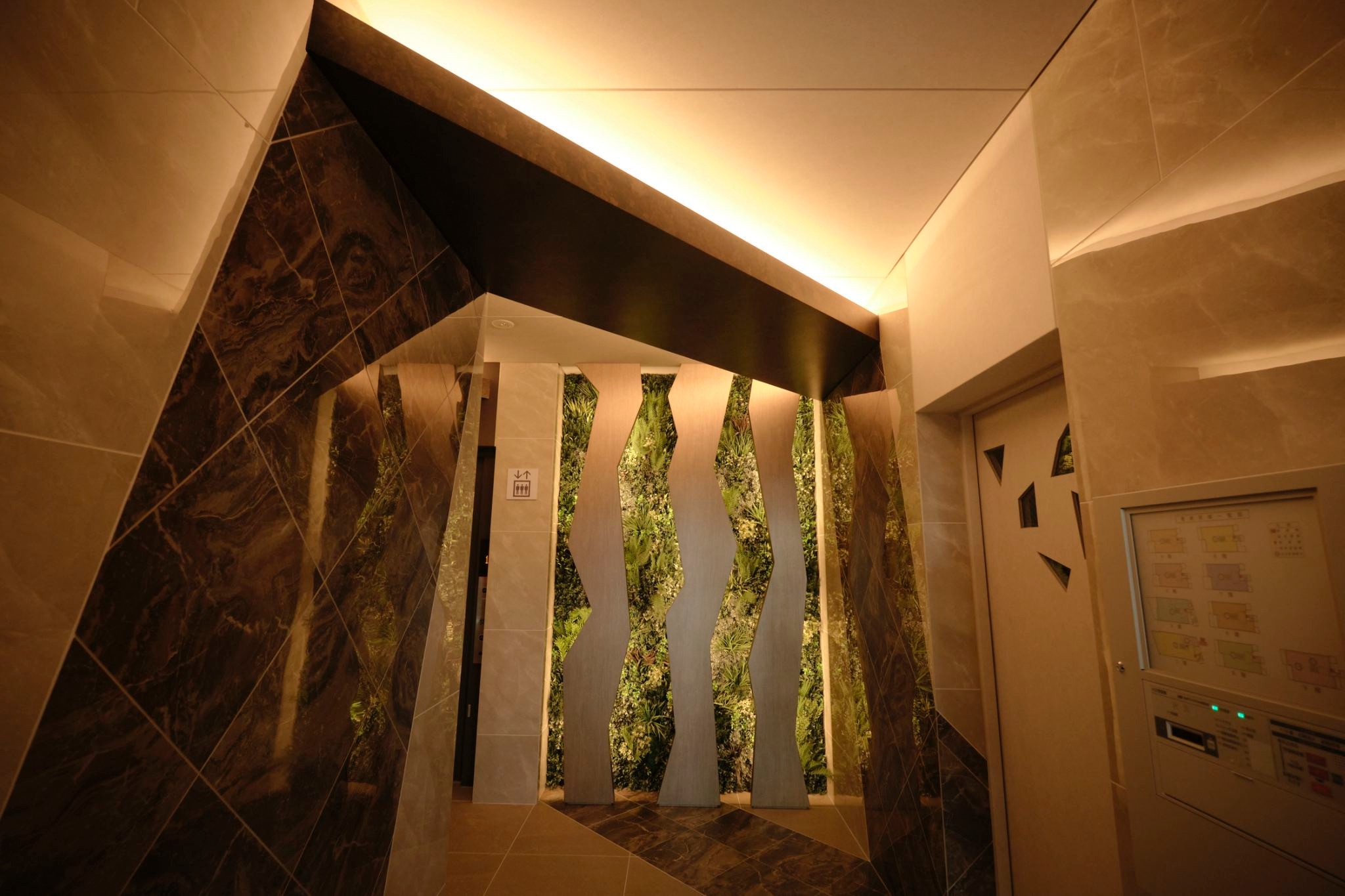MODELLO三軒茶屋