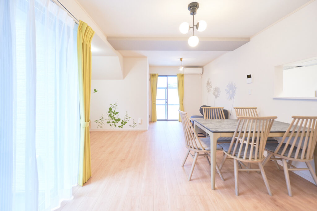 サニーコート_ダイニングルーム