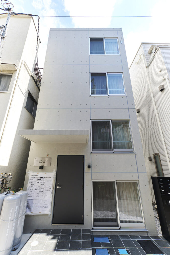 River Residence BOTAN