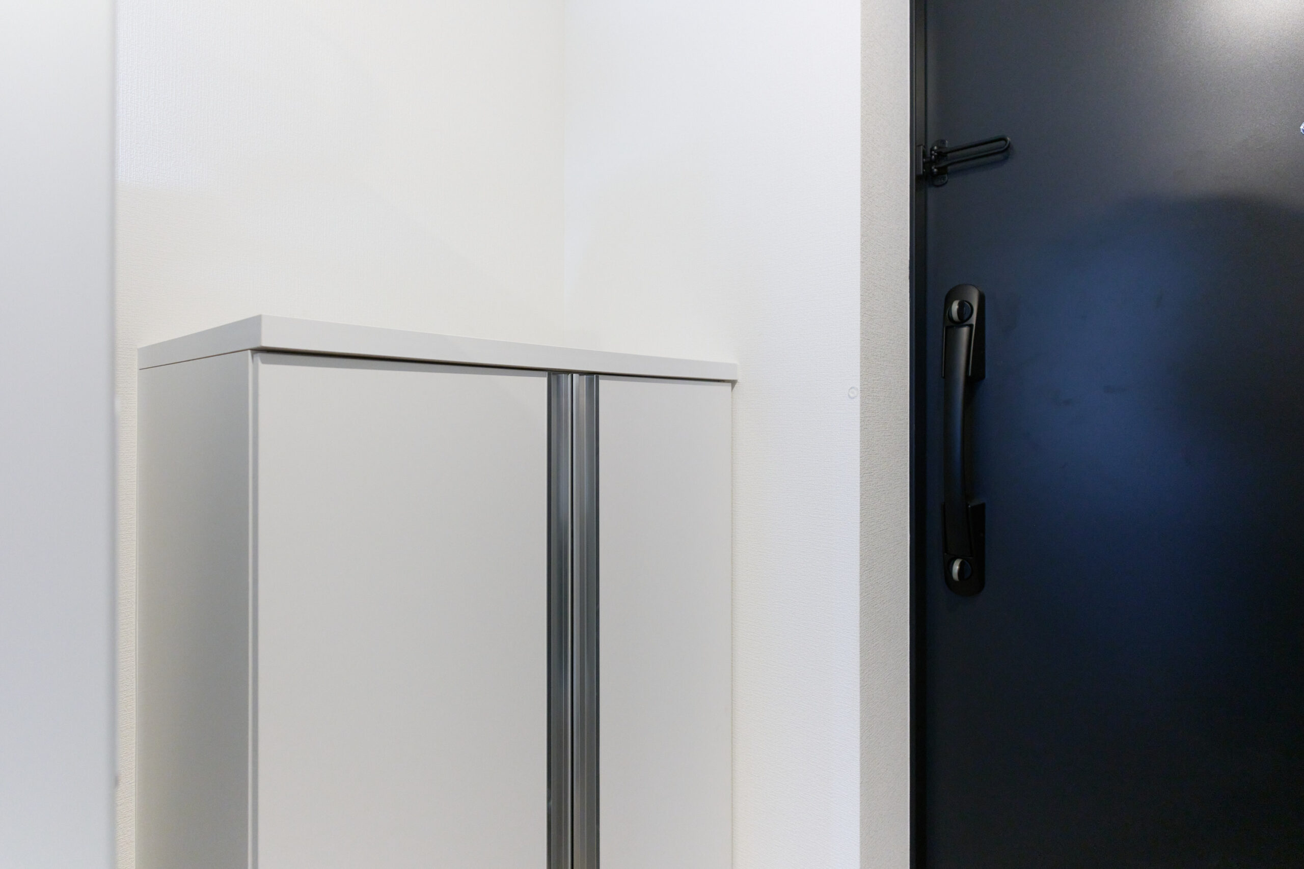 ベリエ三軒茶屋＿下駄箱①