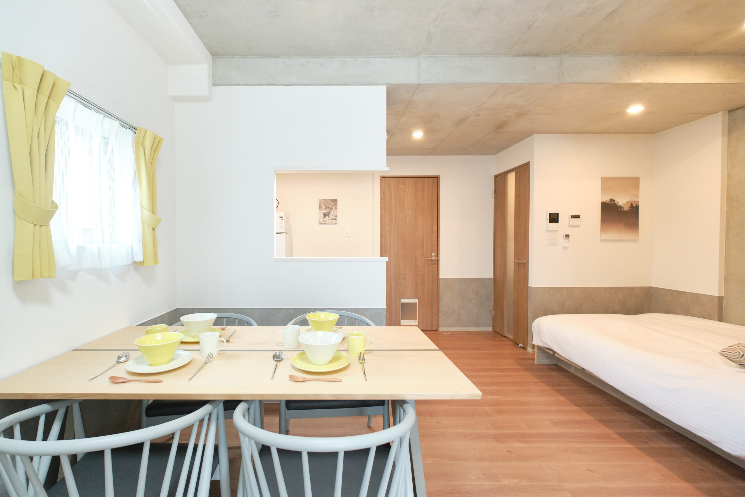 J-ARC新宿＿ダイニング⑴