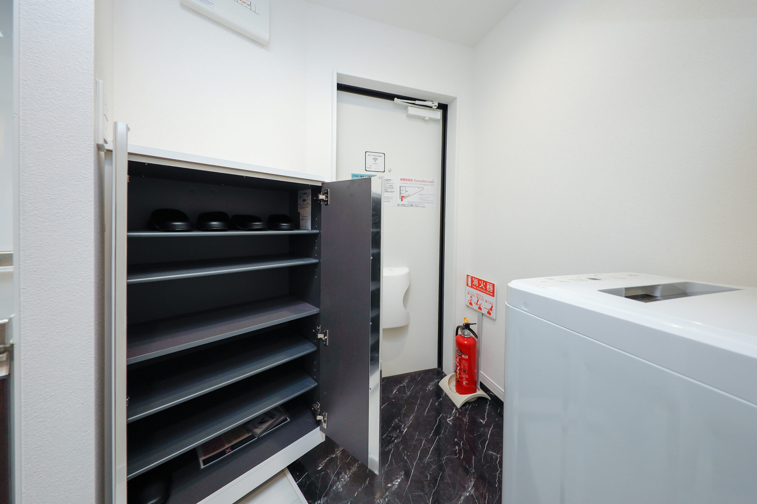 L’umiere de Zenith Shinagawa＿玄関⓶