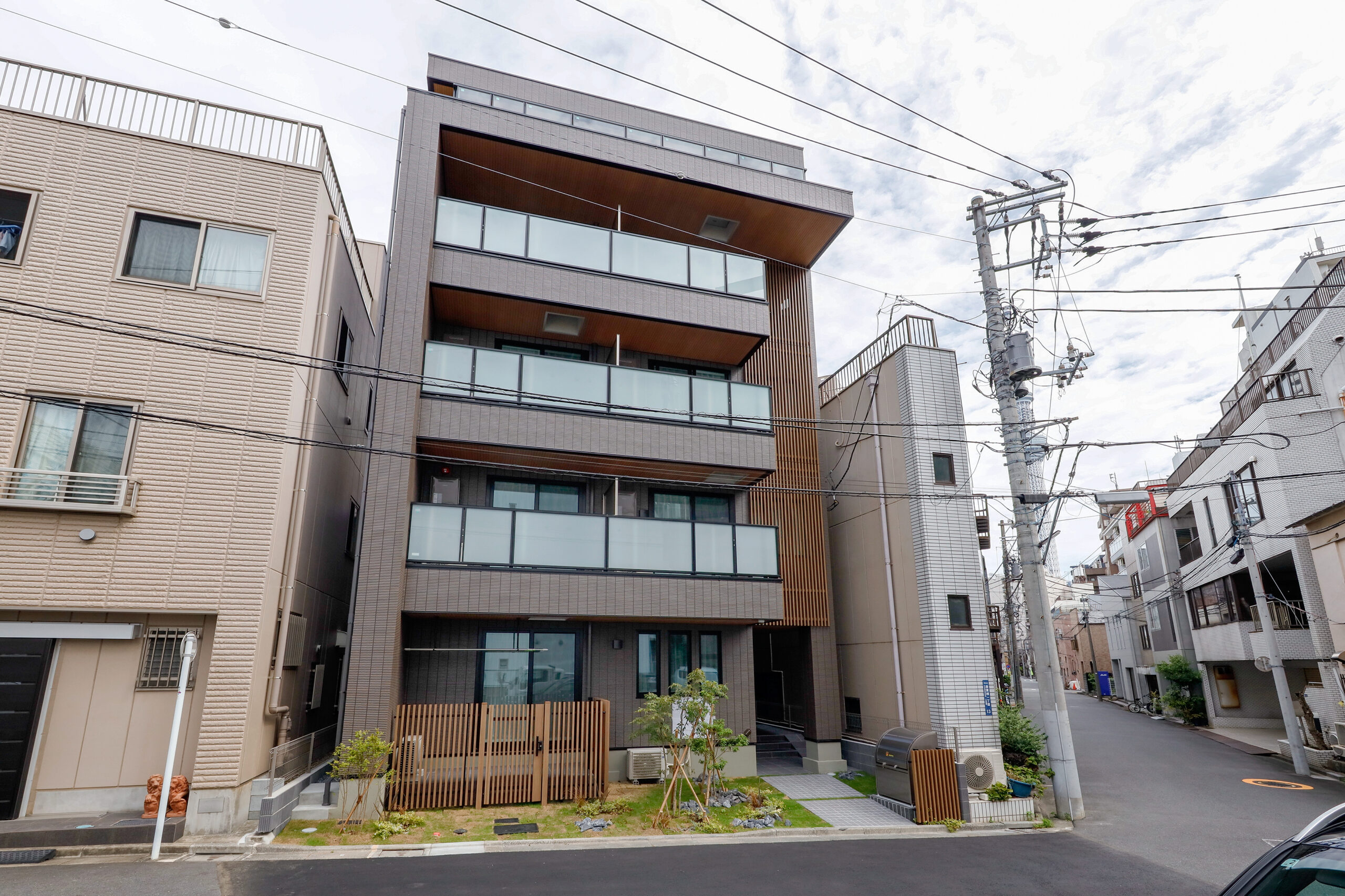 AI Grandir 吾妻橋_外観