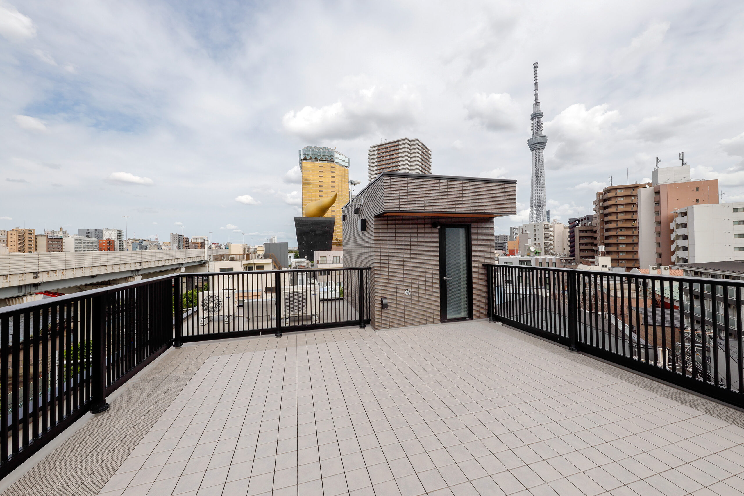 AI Grandir 吾妻橋_外観